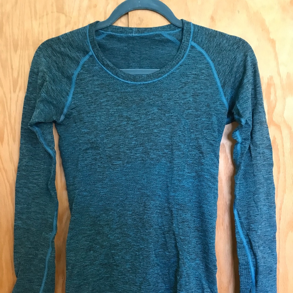 Lululemon Swiftly Tech Long Sleeve